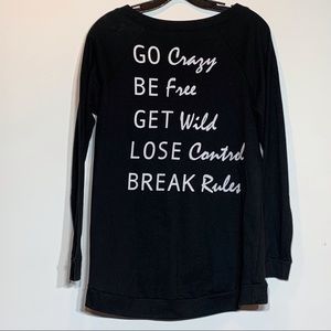 EUC Electric Pink “Let’s Misbehave” Long Sleeve‎ Black Crewneck Sweatshirt